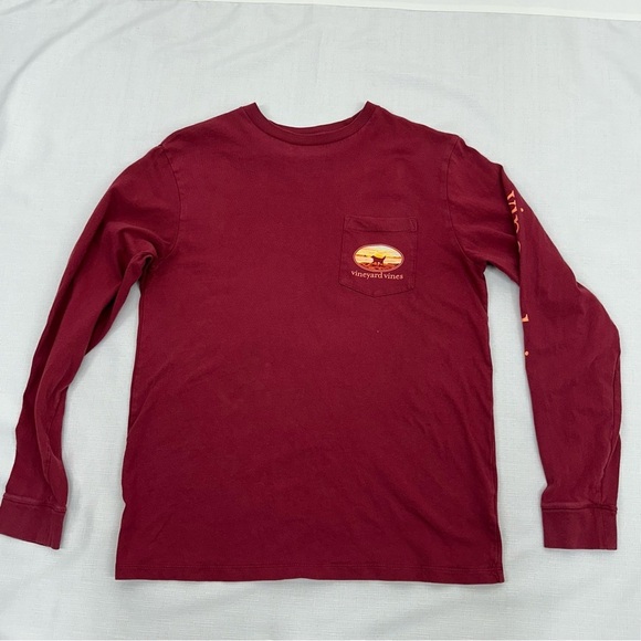Vineyard Vines Men’s Size Small Scarlet Red Long Sleeve Sunset Dog Tee Shrit - Picture 12 of 16